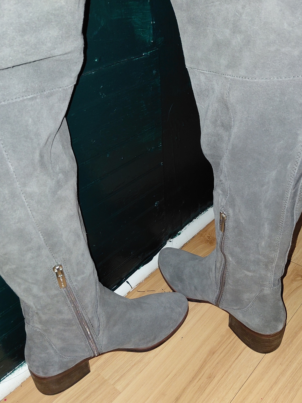 Vince Camuto Women's Over-the-Knee Suede Boots - Gray Size 9.5 - Picture 6 of 7